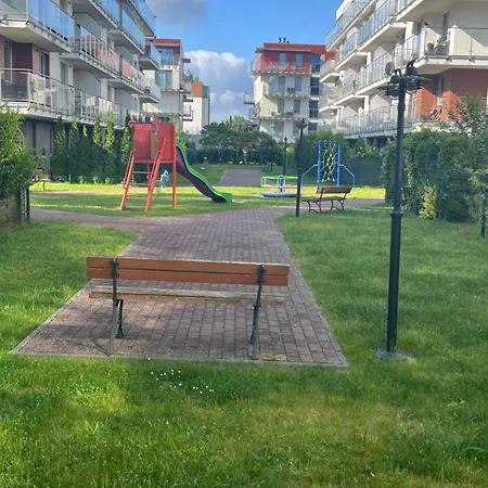 Apartment Z Ogrodkiem *